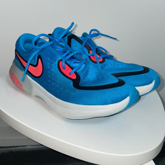 youth nike joyride
